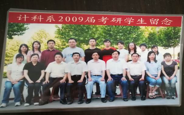 说明: C:\Users\Administrator\Desktop\校友会工作\校友会工作\beat365在线唯一官网历届校友照片\毕业照\54EFEE7F40E68577CC64CEAB535431DE.jpg