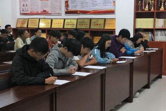 说明: C:\Users\Administrator\Desktop\beat365在线唯一官网宪法知识竞赛\beat365在线唯一官网宪法知识竞赛\图片\图片2.png